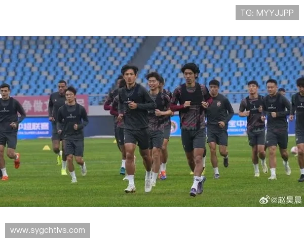 沧州雄狮奋勇出征迎战强敌全力争胜彰显球队决心与实力