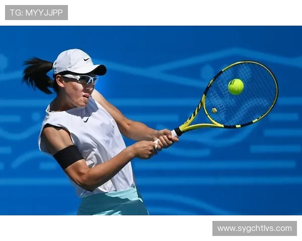 成都网球队的崛起与奋斗历程：城市联赛中的成长与梦想