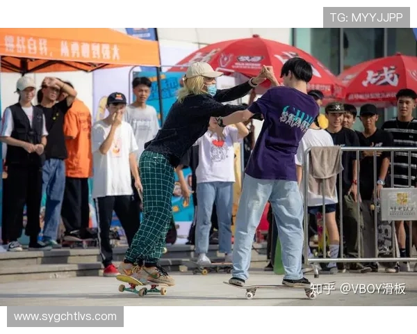 赛后复盘：北京滑板队与南京滑板队的战术意识与团队协作分析