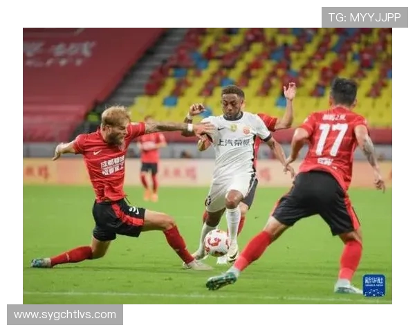 上海海港迎战成都蓉城：激烈角逐助力中超乐透舞台