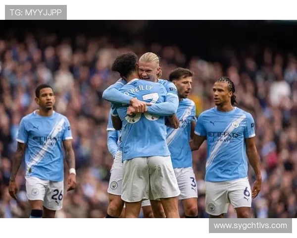 中利物浦与曼城激战正酣谁能在英超巅峰对决中笑到最后